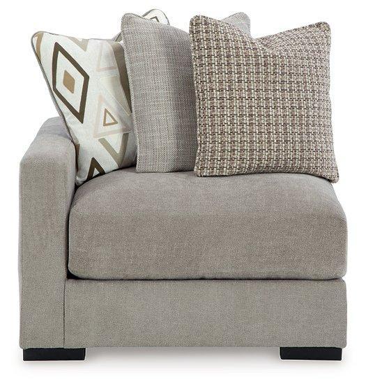 Aslan Court Sectional - Image 10