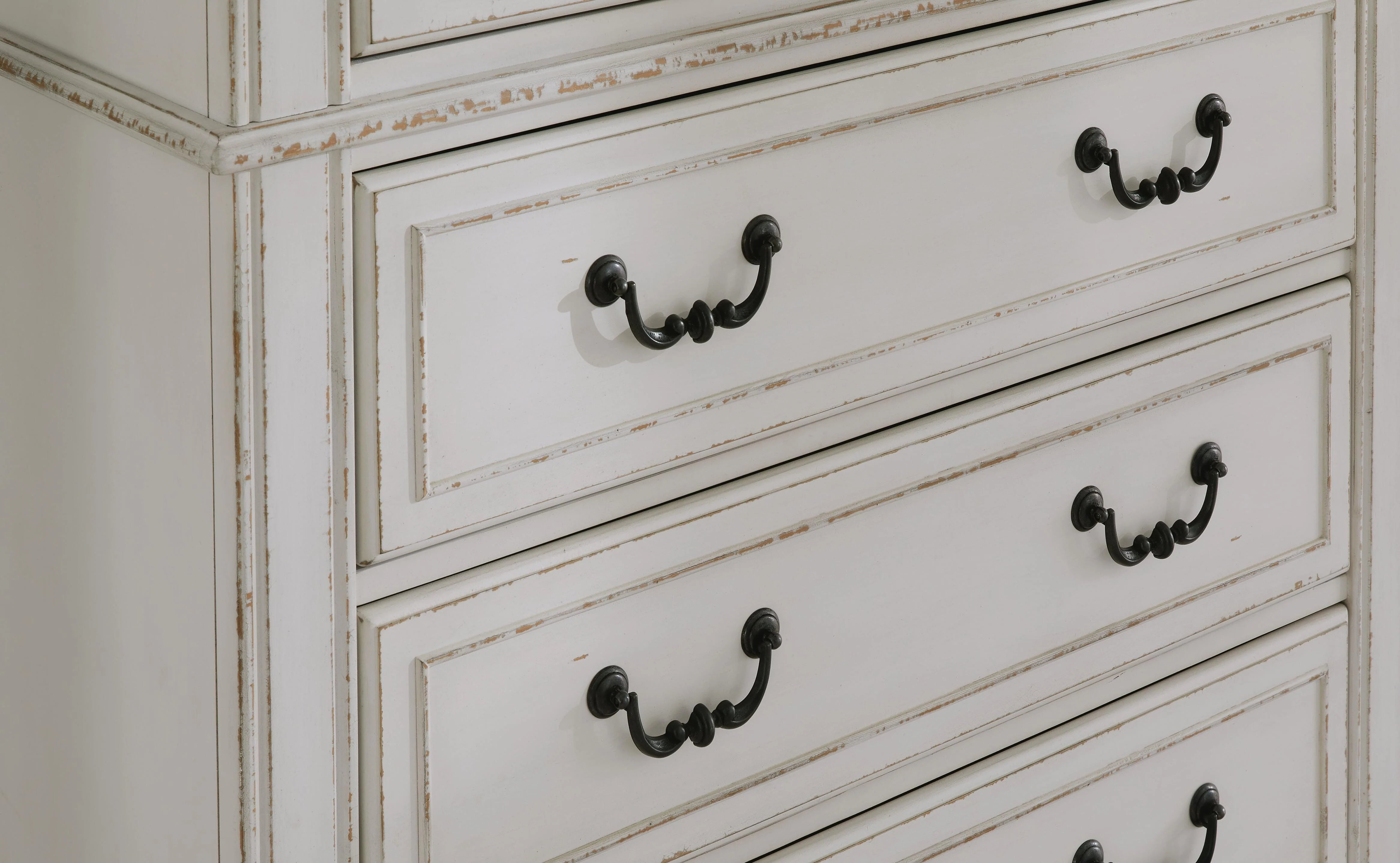 Blendon Chest of Drawers - Image 8