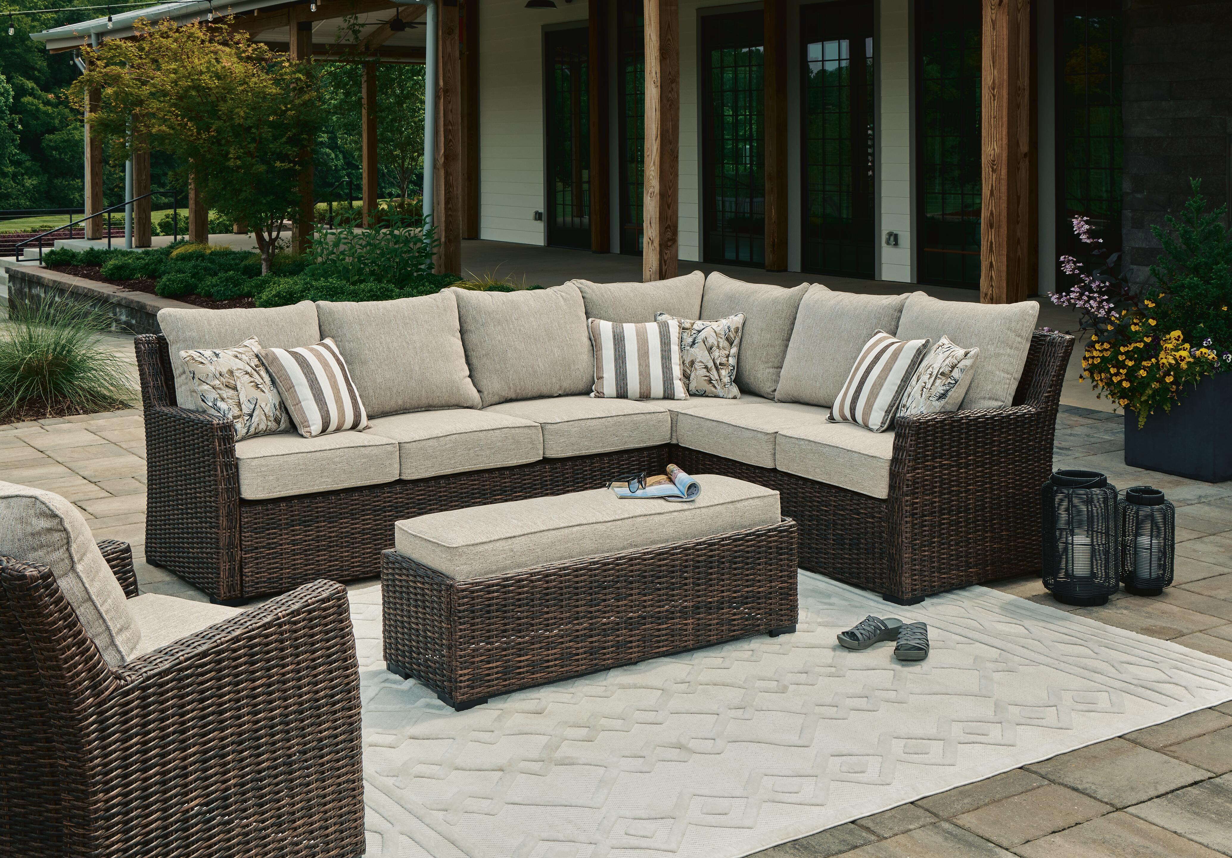Brook Ranch Outdoor Package - Image 9