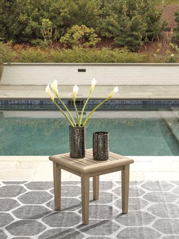 Gerianne End Table - Image 3