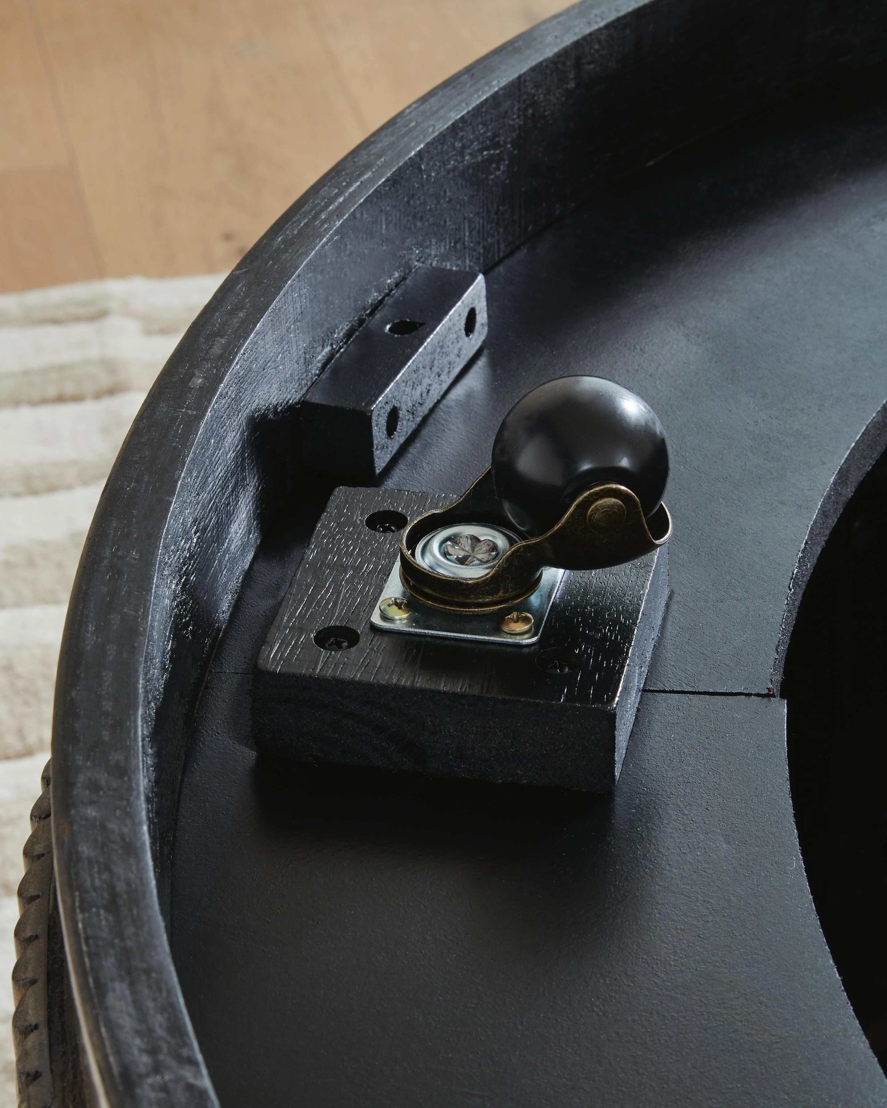 Hadonna Coffee Table - Image 7