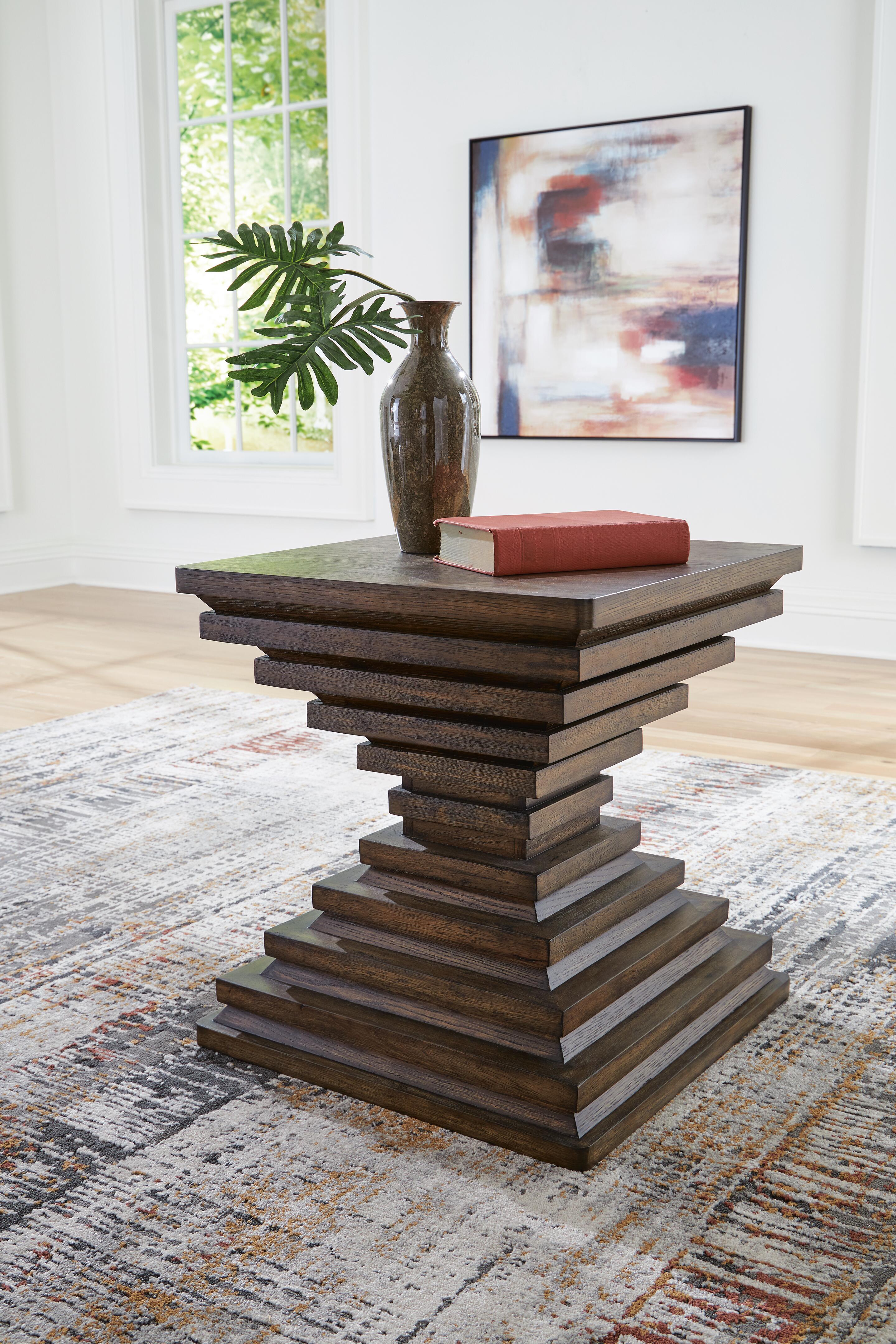 Hannodream End Table - Image 2