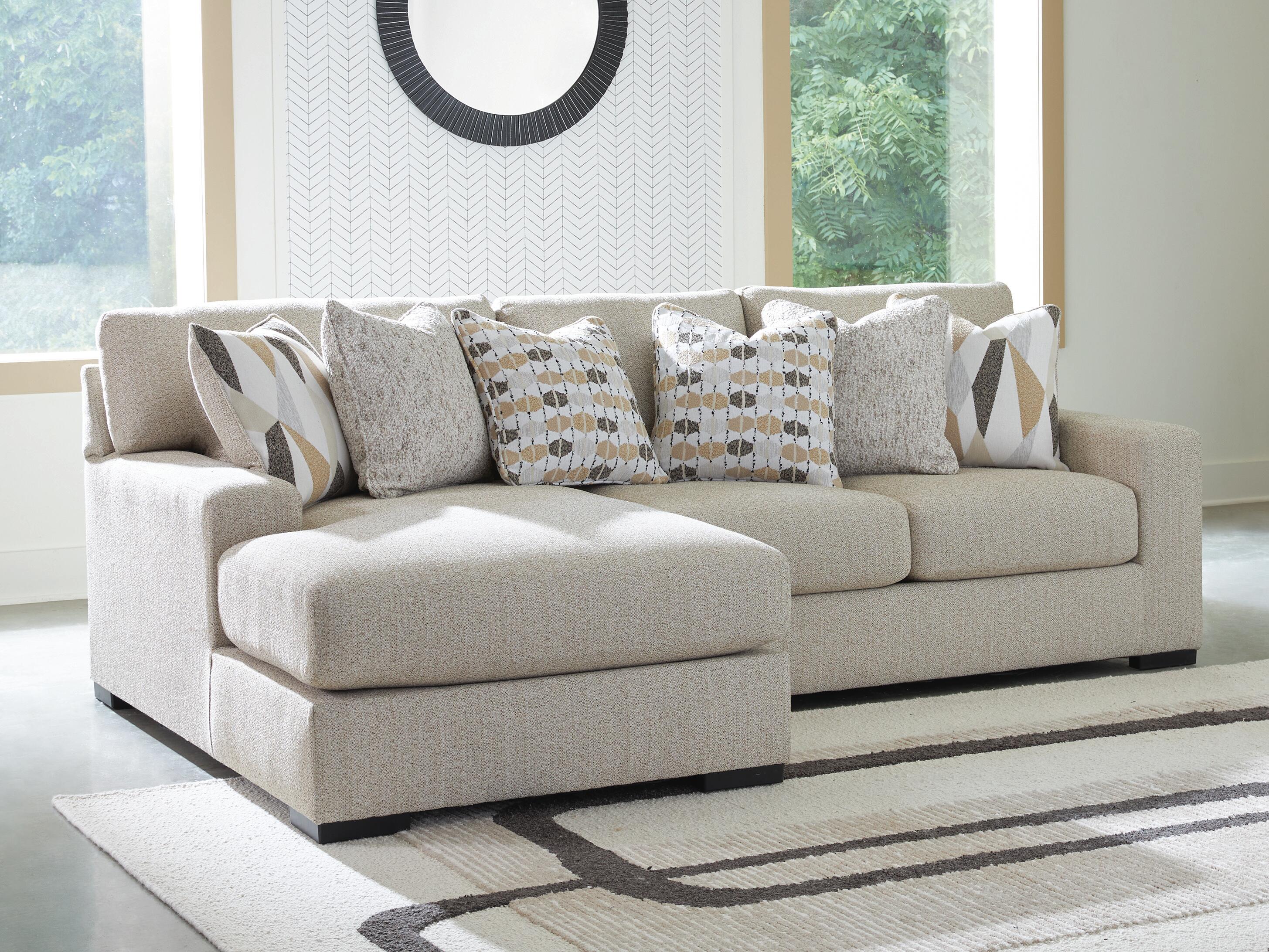 Laurelgrove Sectional Sofa Chaise - Image 13
