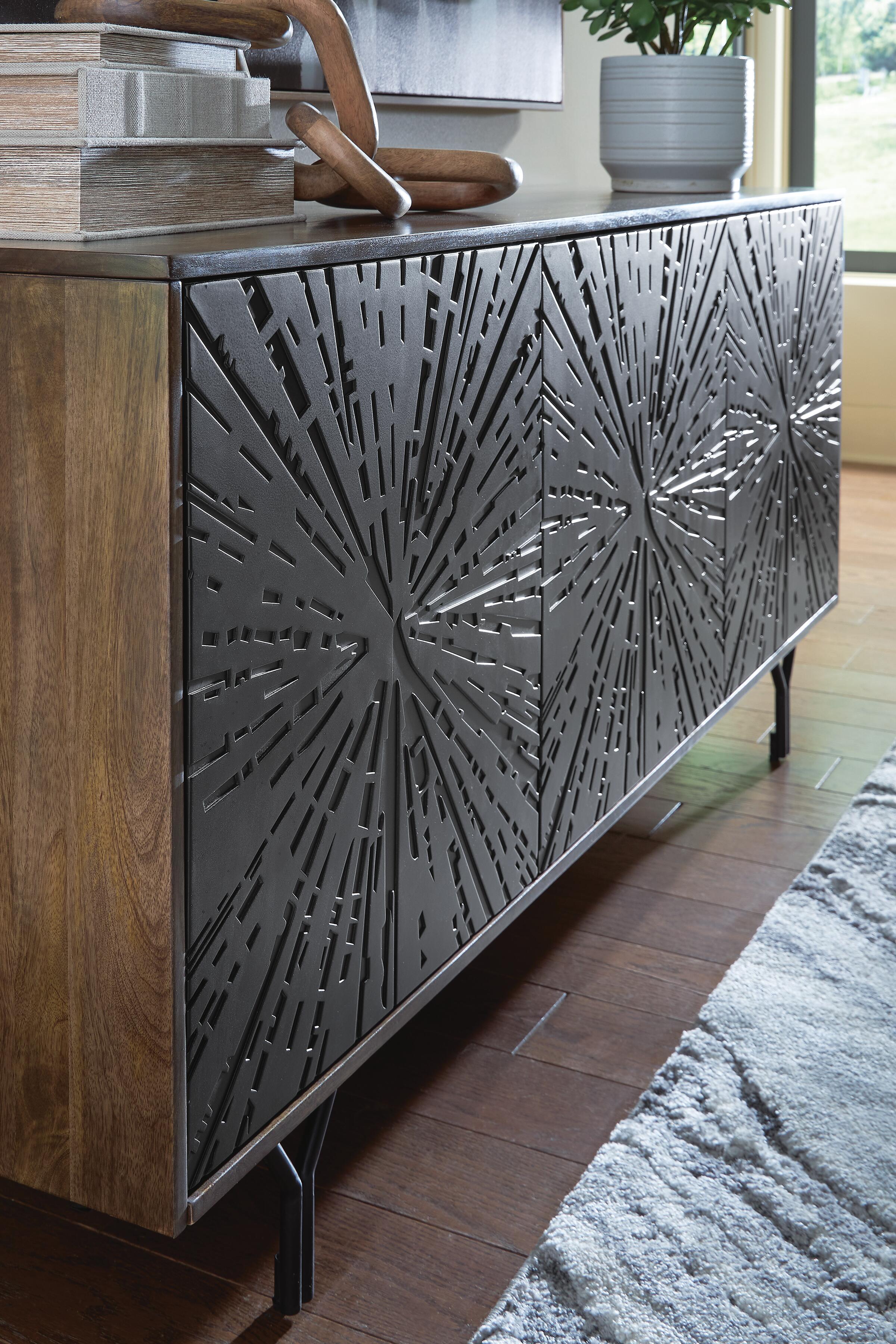 Lavinmont Accent Cabinet - Image 9