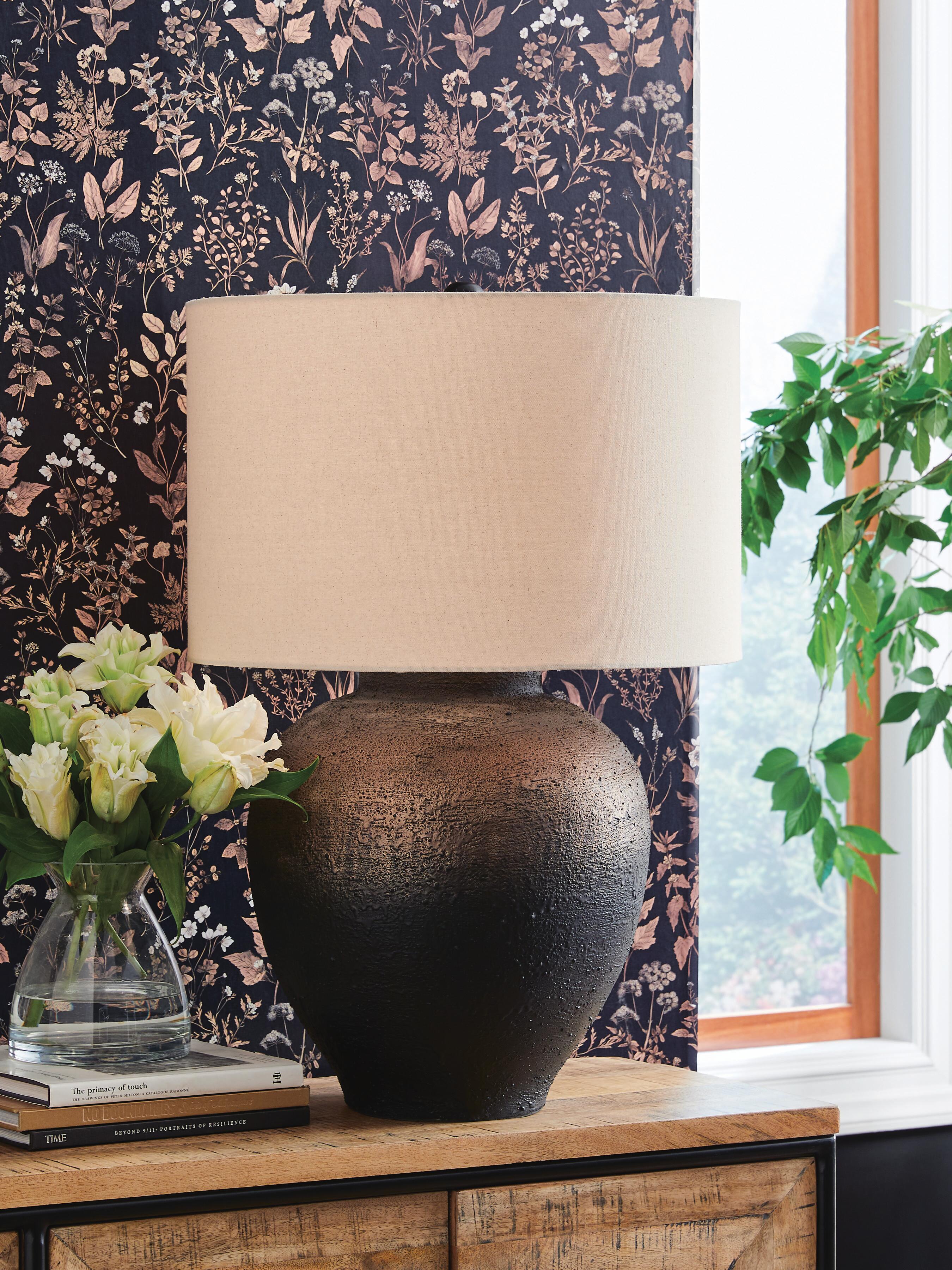 Newgerhard Table Lamp - Image 2
