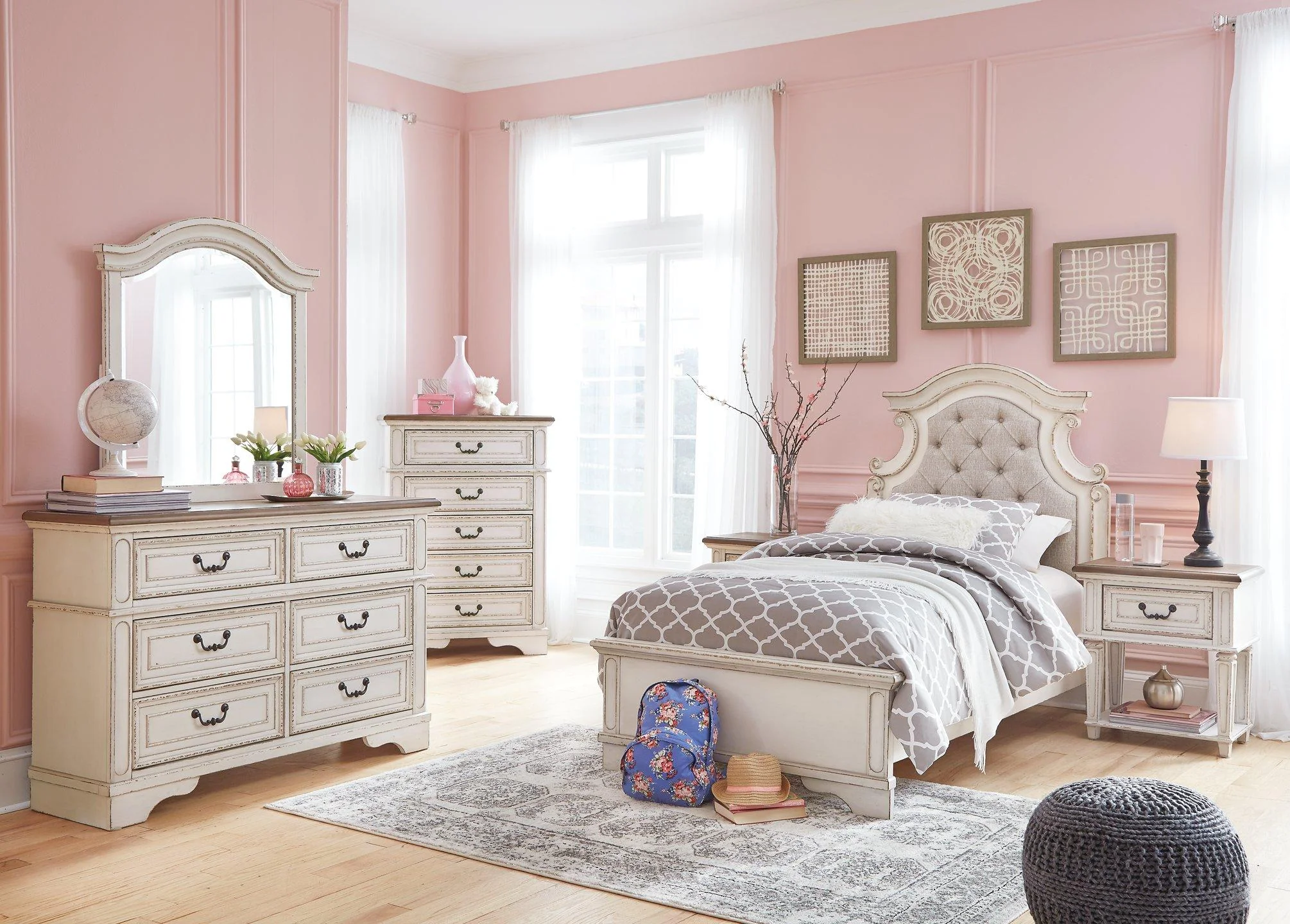 Realyn Bed - Image 46