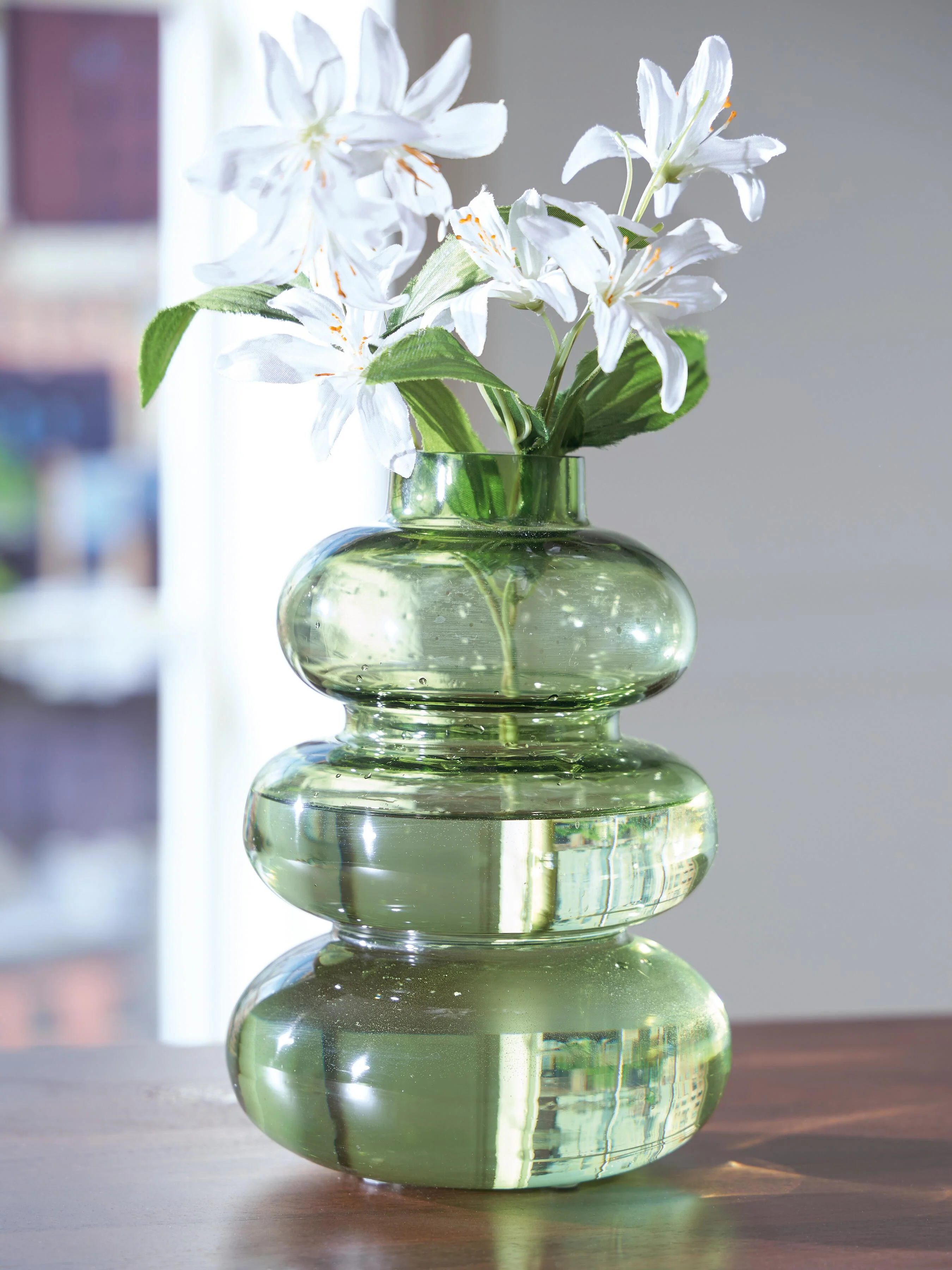 Renethorne Vase - Image 2