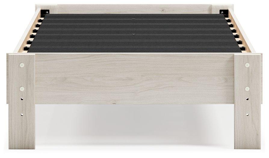 Socalle Panel Bed - Image 47