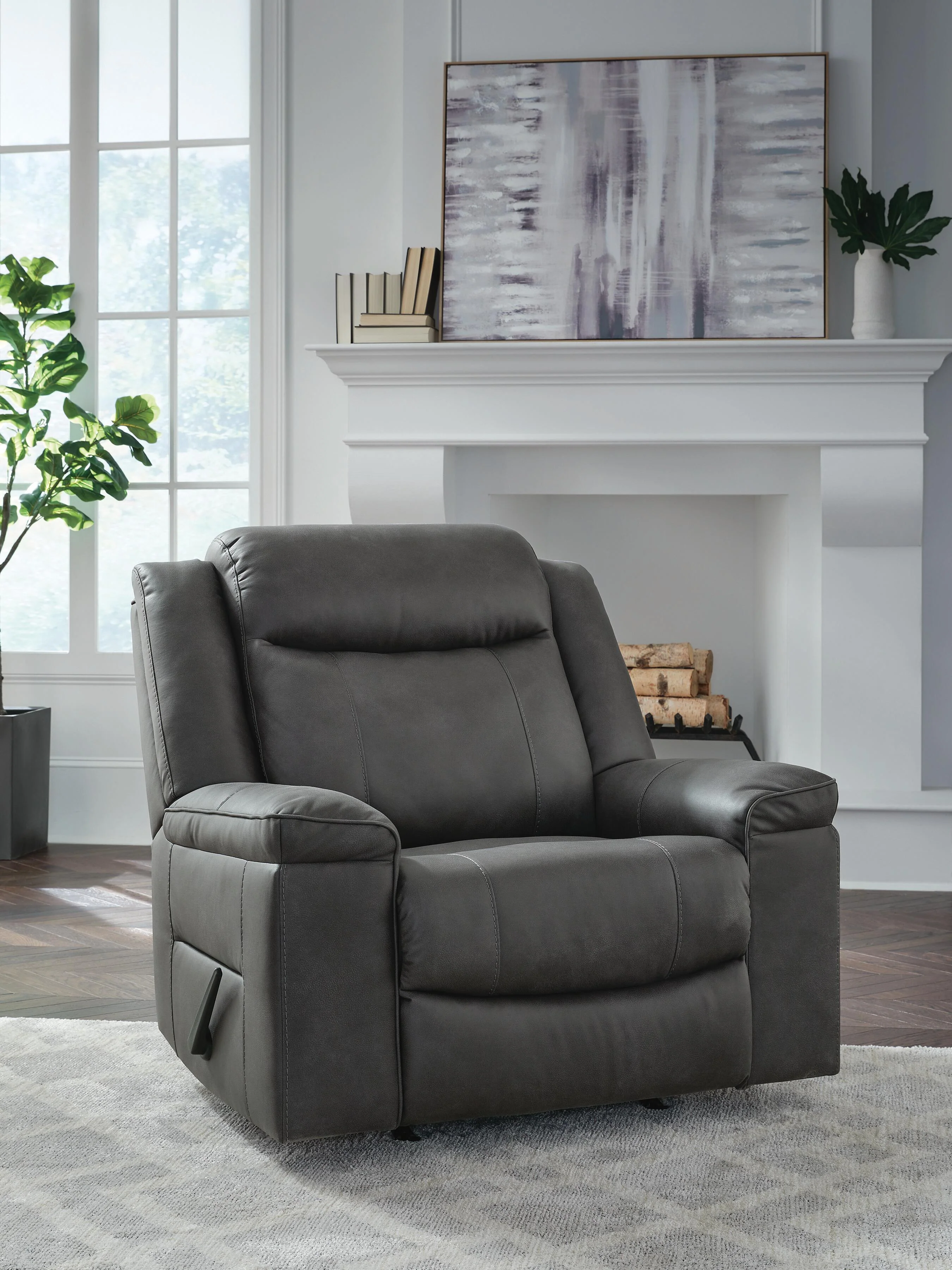 Status Check Recliner - Image 12