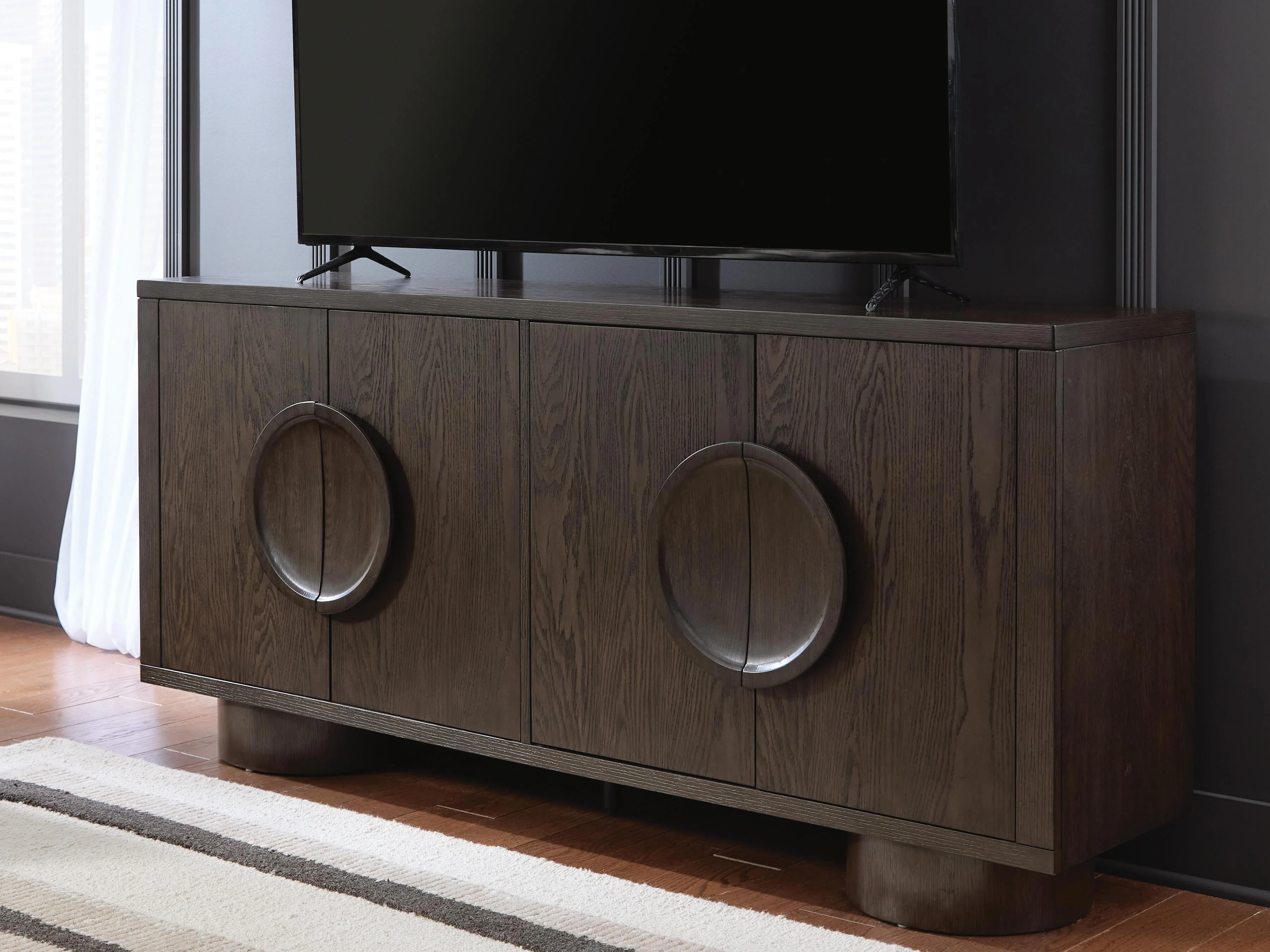 Veeda Accent Cabinet - Image 7