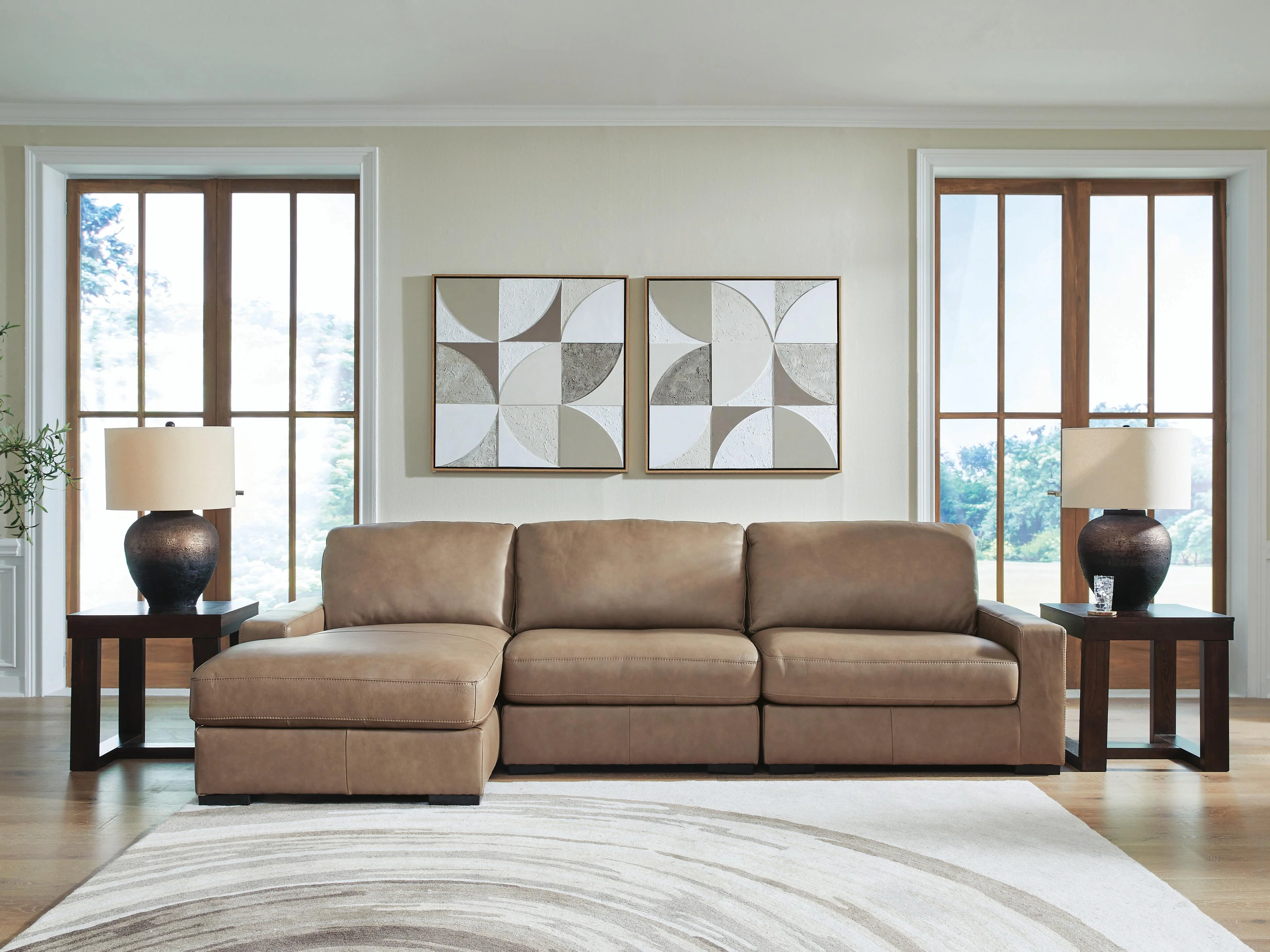 Veronella Sectional with Chaise - Image 2