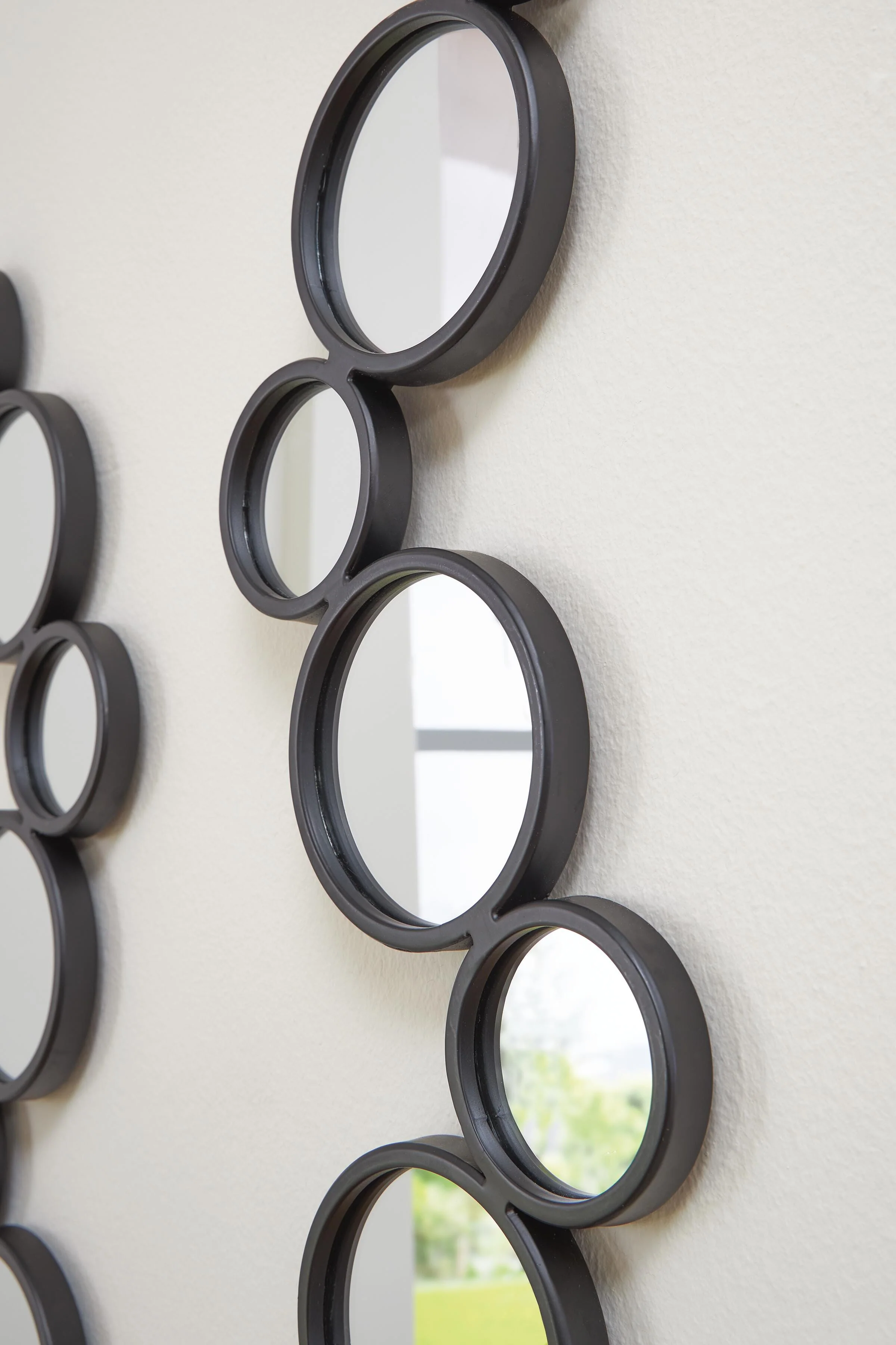 Vinler Accent Mirror Set (Set of 2) - Image 10