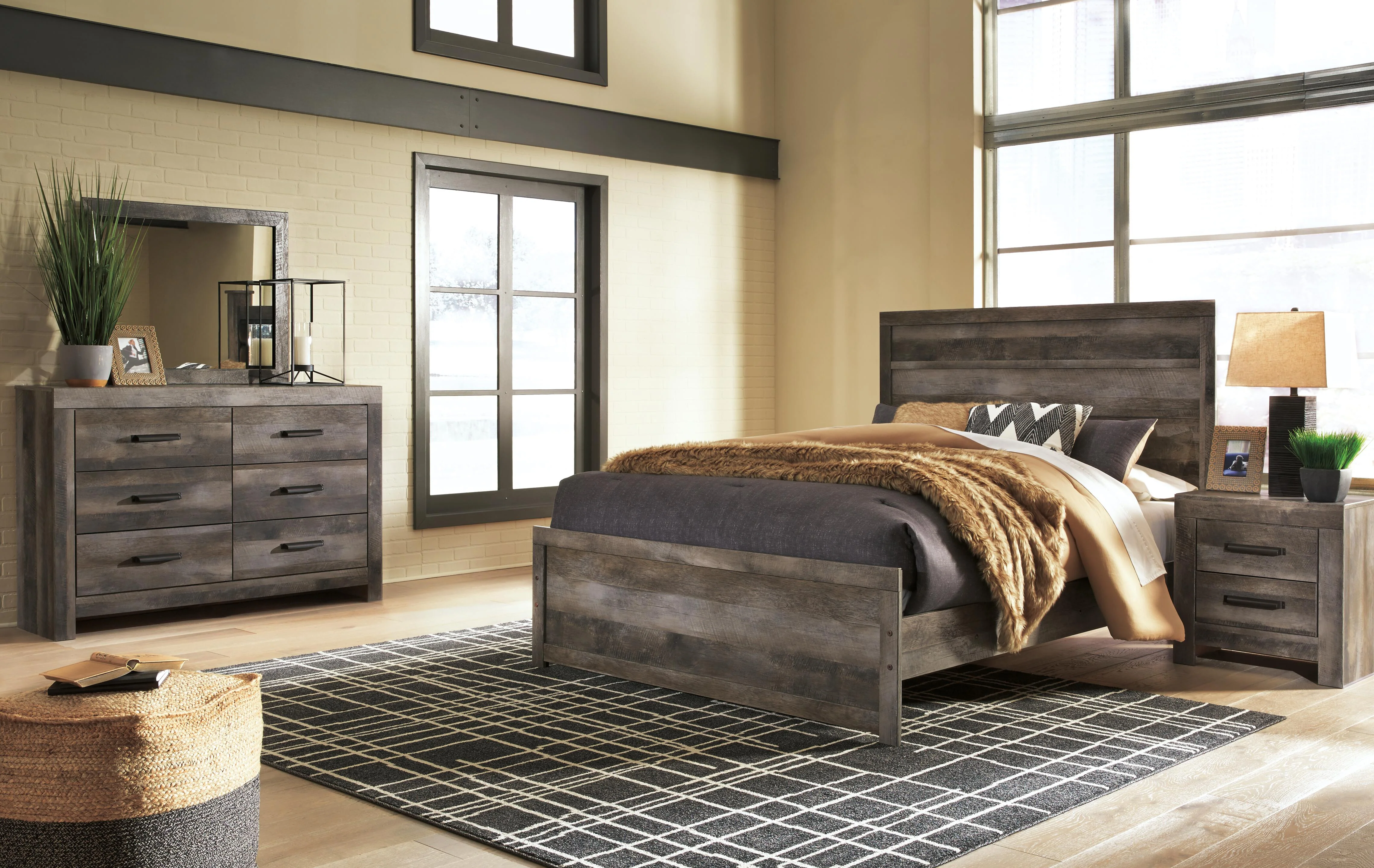 Wynnlow Bedroom Set - Image 24